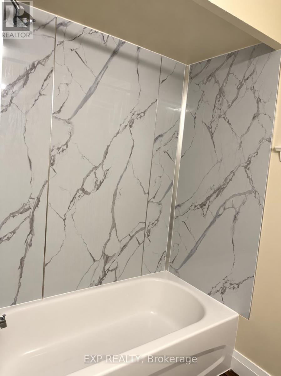 24 Cora Crescent — photo 10