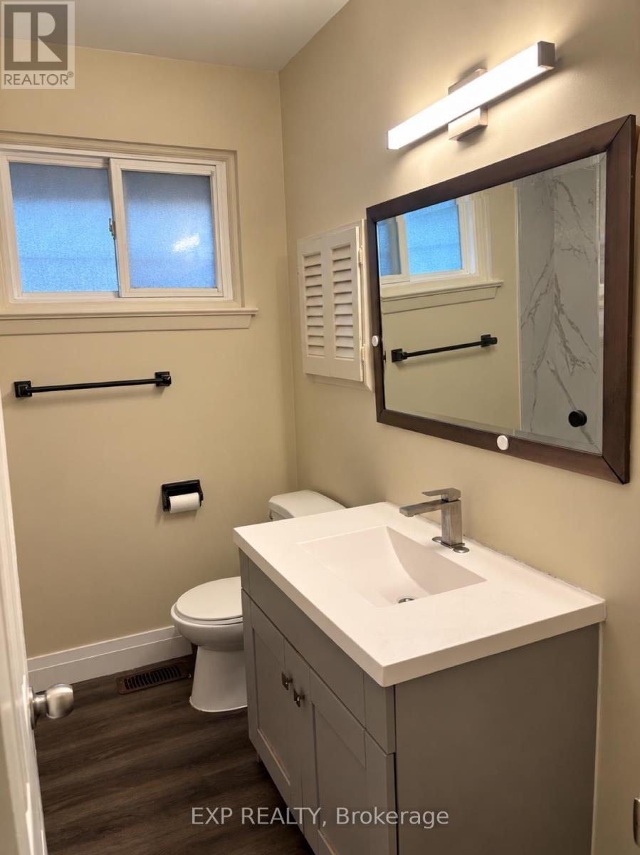 24 Cora Crescent — photo 8