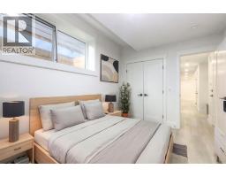 1028 18 Avenue NW - photo 32