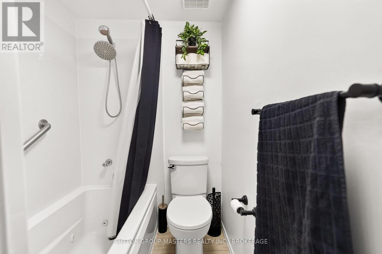 #101 573 ARMSTRONG ROAD - Image 38