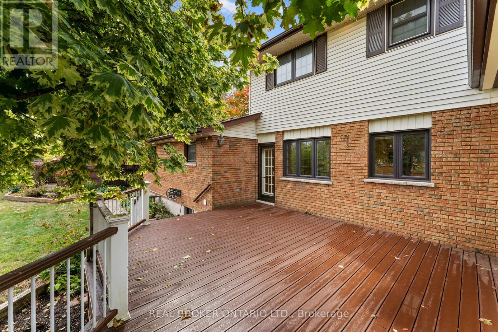 804 Pinewood Drive — photo 43