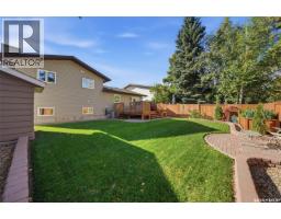 Family room - 62 Chomyn Crescent, Saskatoon, SK S7K7R5 Photo 10