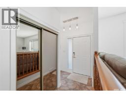 Games room - 62 Chomyn Crescent, Saskatoon, SK S7K7R5 Photo 13