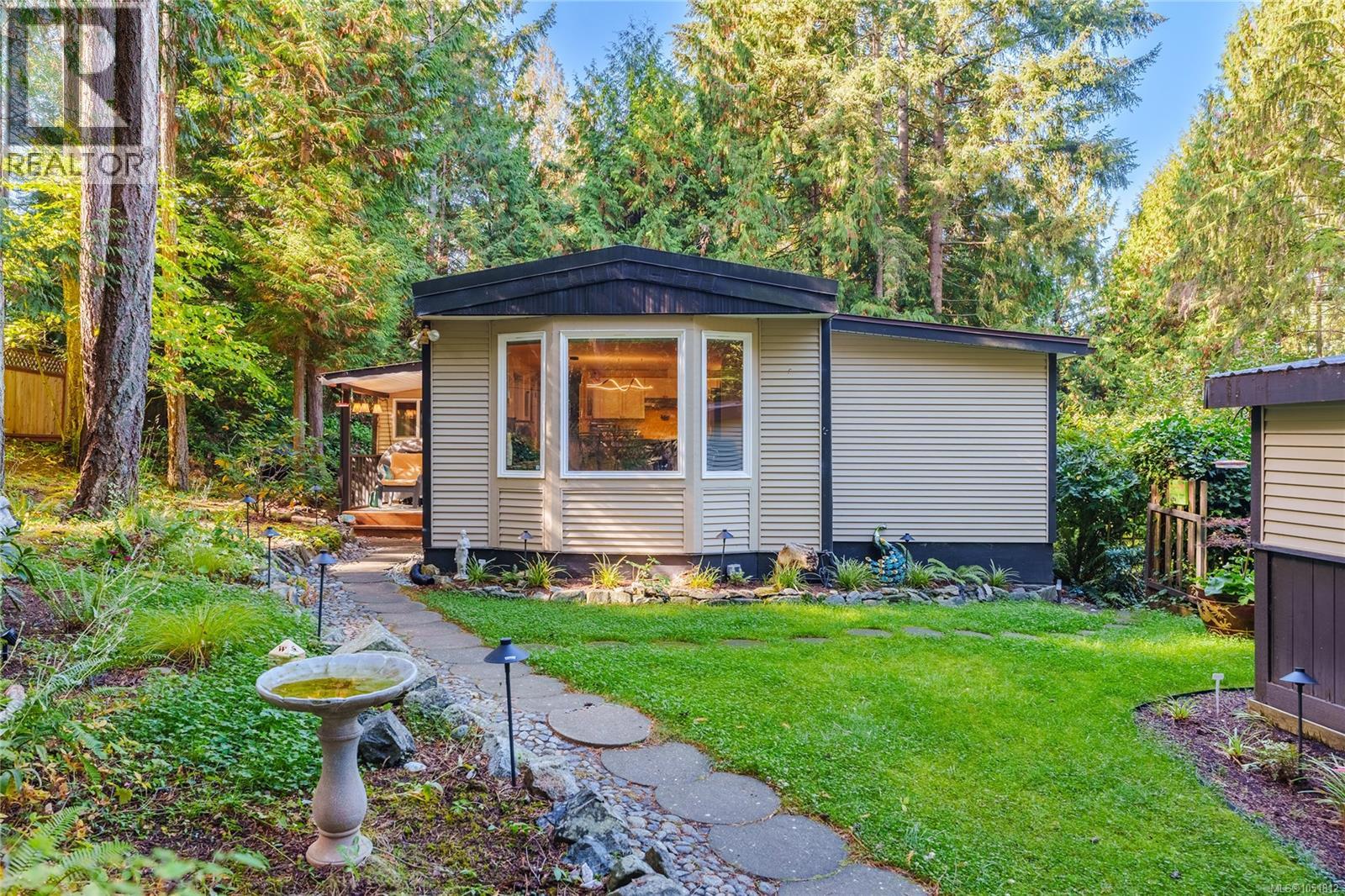 #21 7071 Lantzville Road