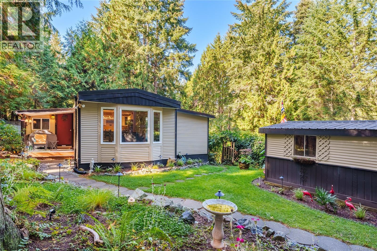 #21 7071 Lantzville Rd - 2