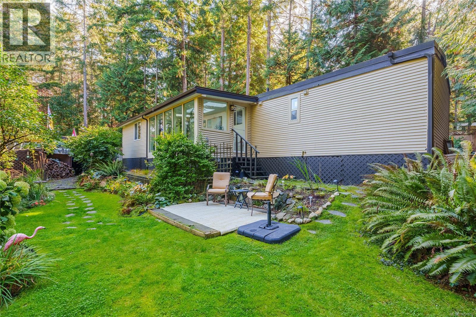#21 7071 Lantzville Rd - 50