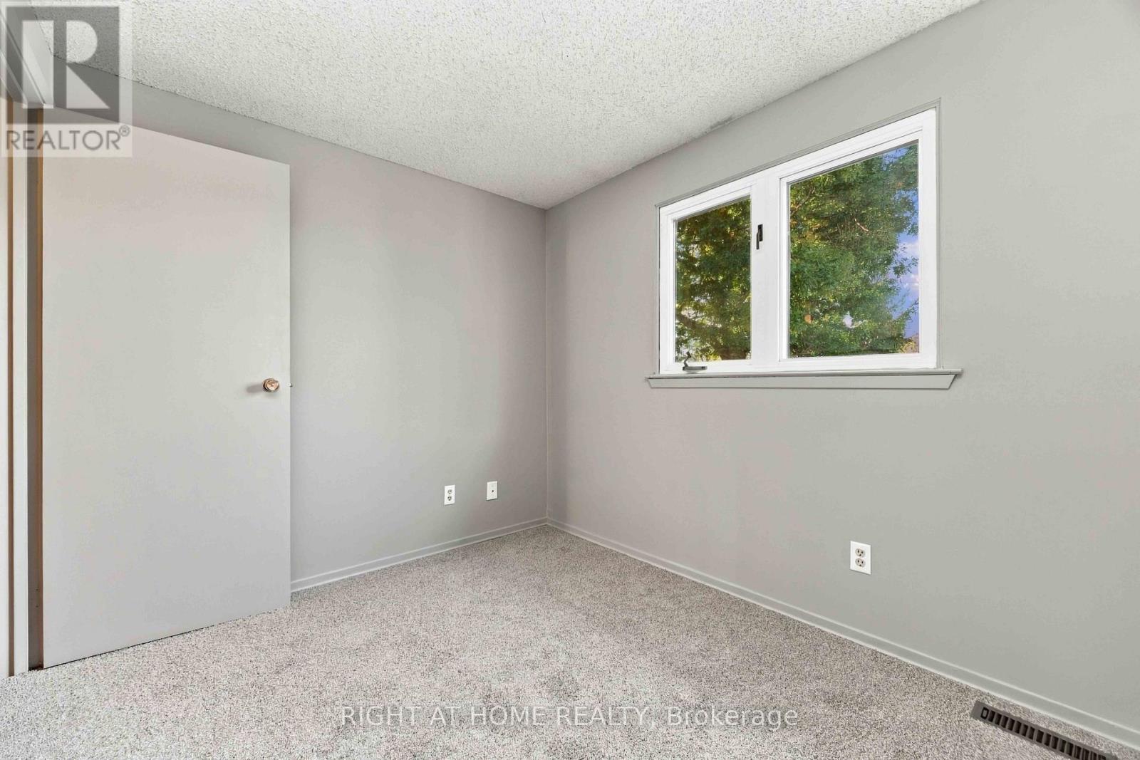 51 MAPLESTONE AVENUE - Image 18