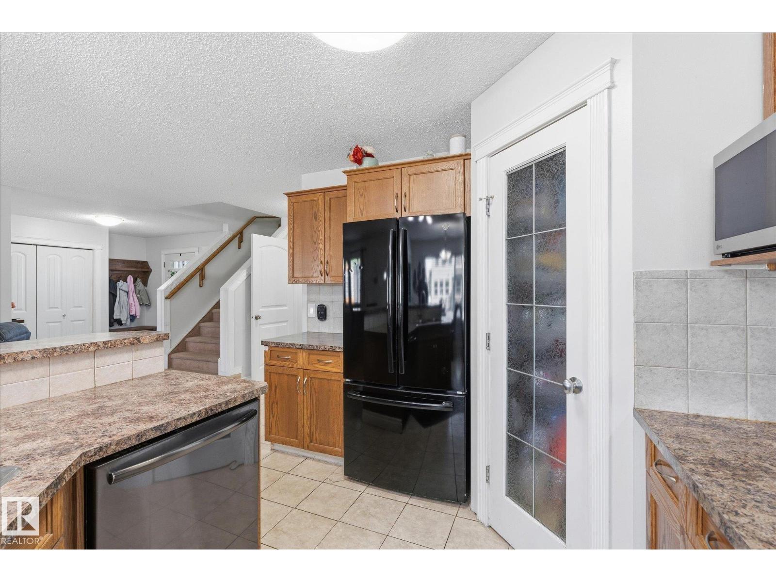70 GREENFIELD WY - 12