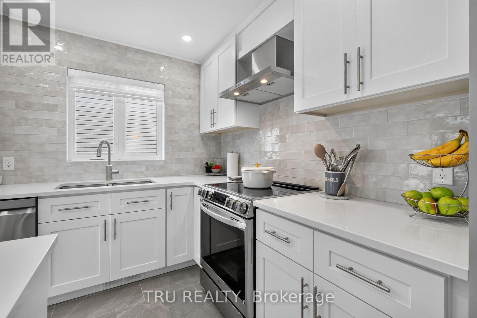 986 SHEENBORO CRESCENT - Image 14