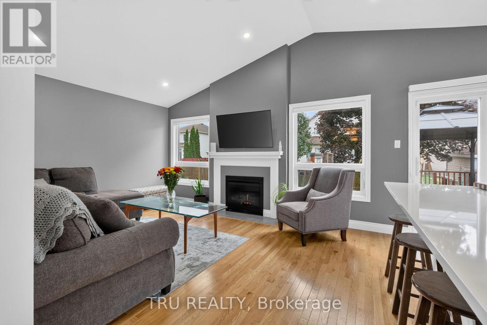 986 SHEENBORO CRESCENT - Image 16