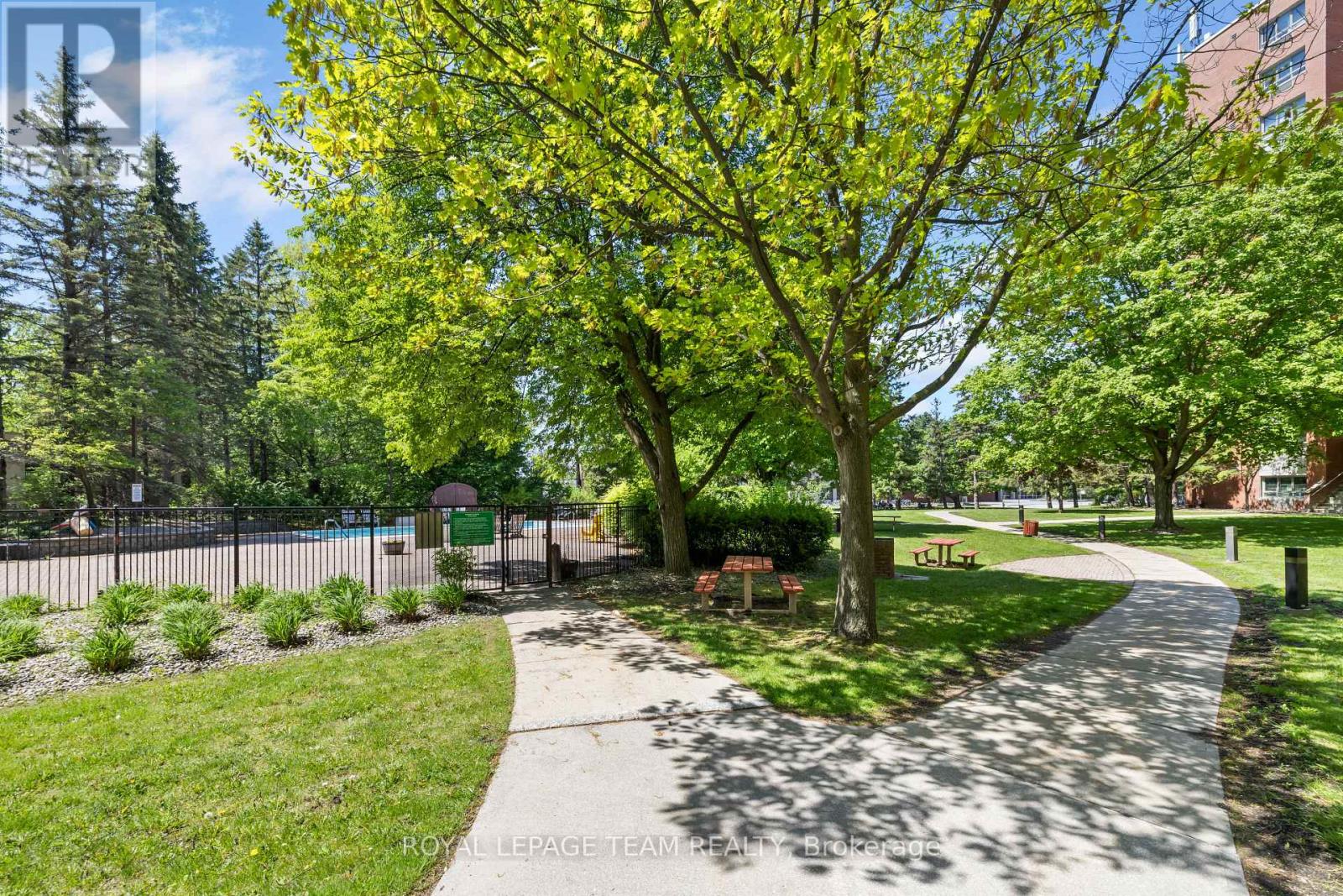 #102 960 TERON ROAD S - Image 38