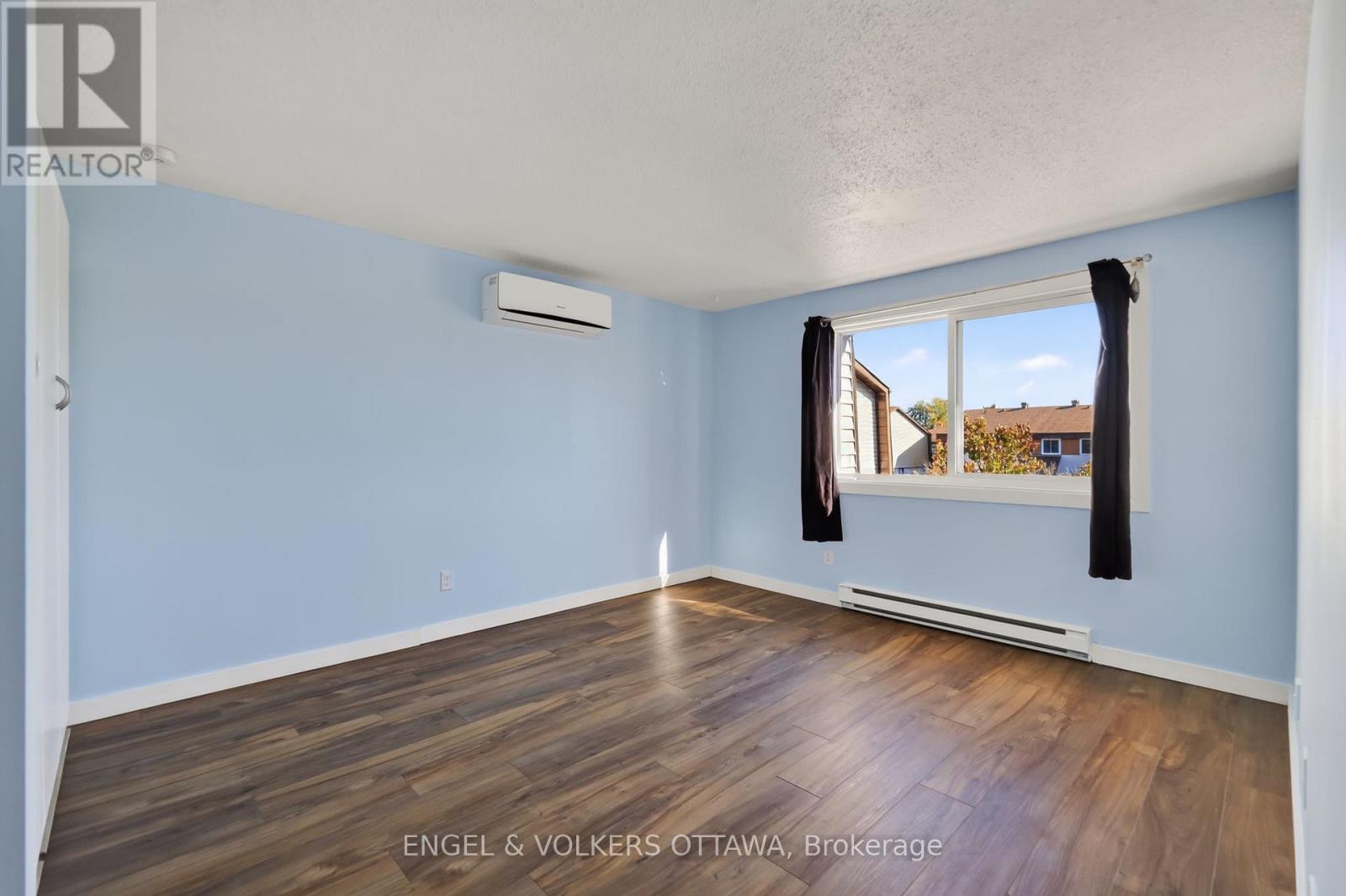 29 Woodvale Green Drive — photo 22