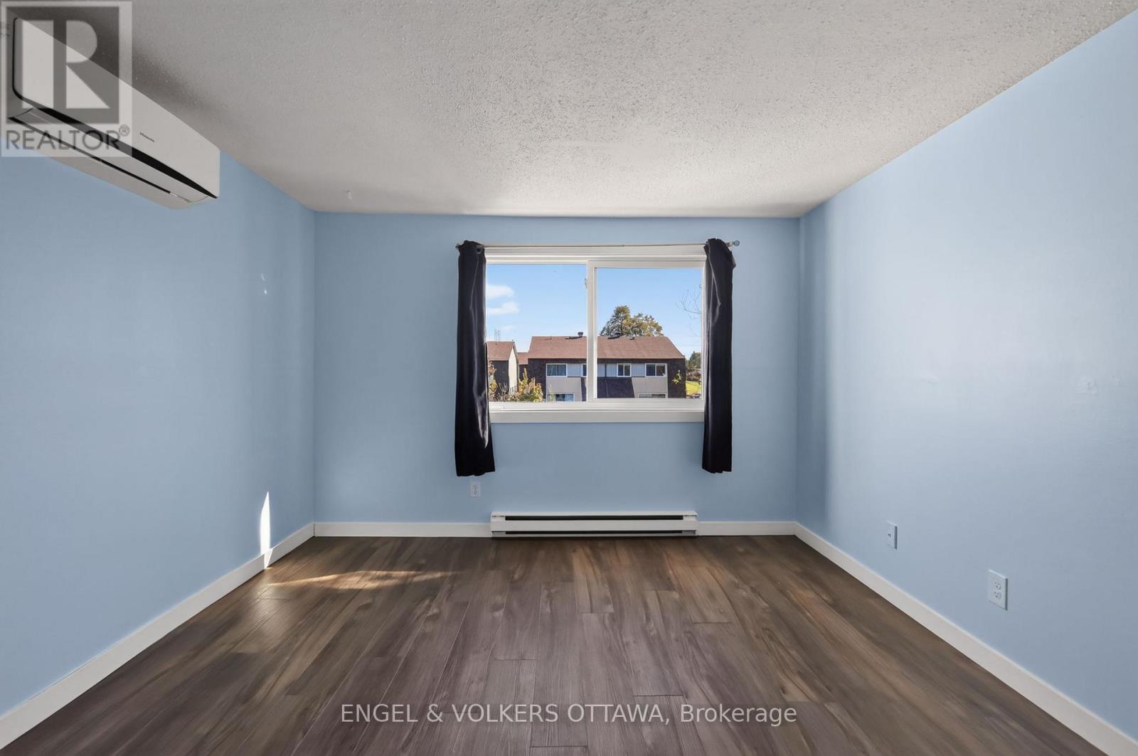 29 Woodvale Green Drive — photo 23