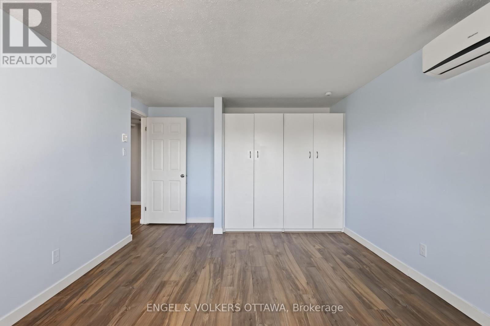 29 Woodvale Green Drive — photo 25