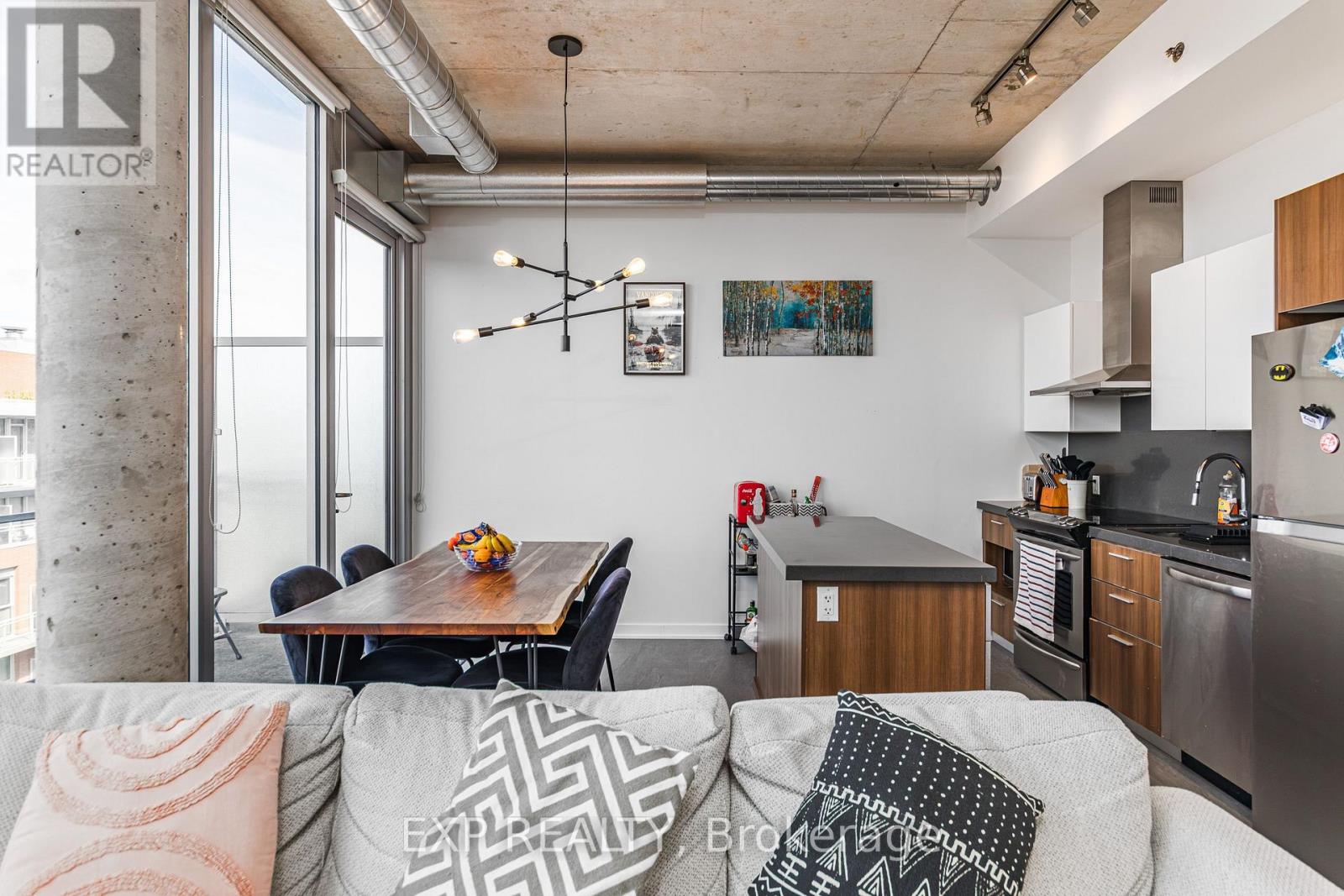 360 Mcleod Street — photo 8