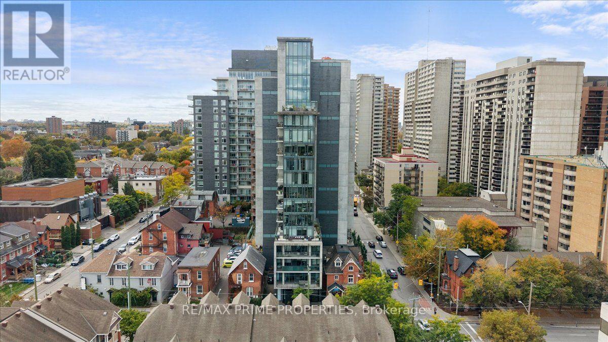 224 LYON STREET N - 37