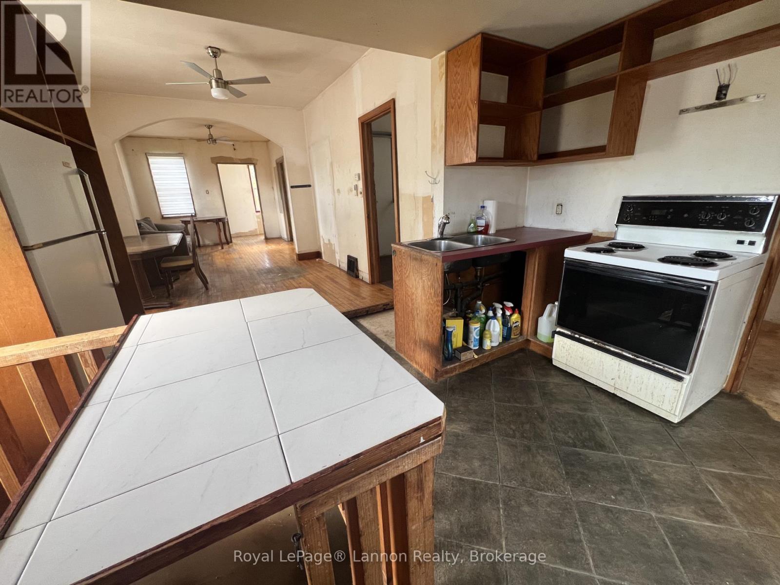 1612 CRAWFORD AVENUE - Image 23