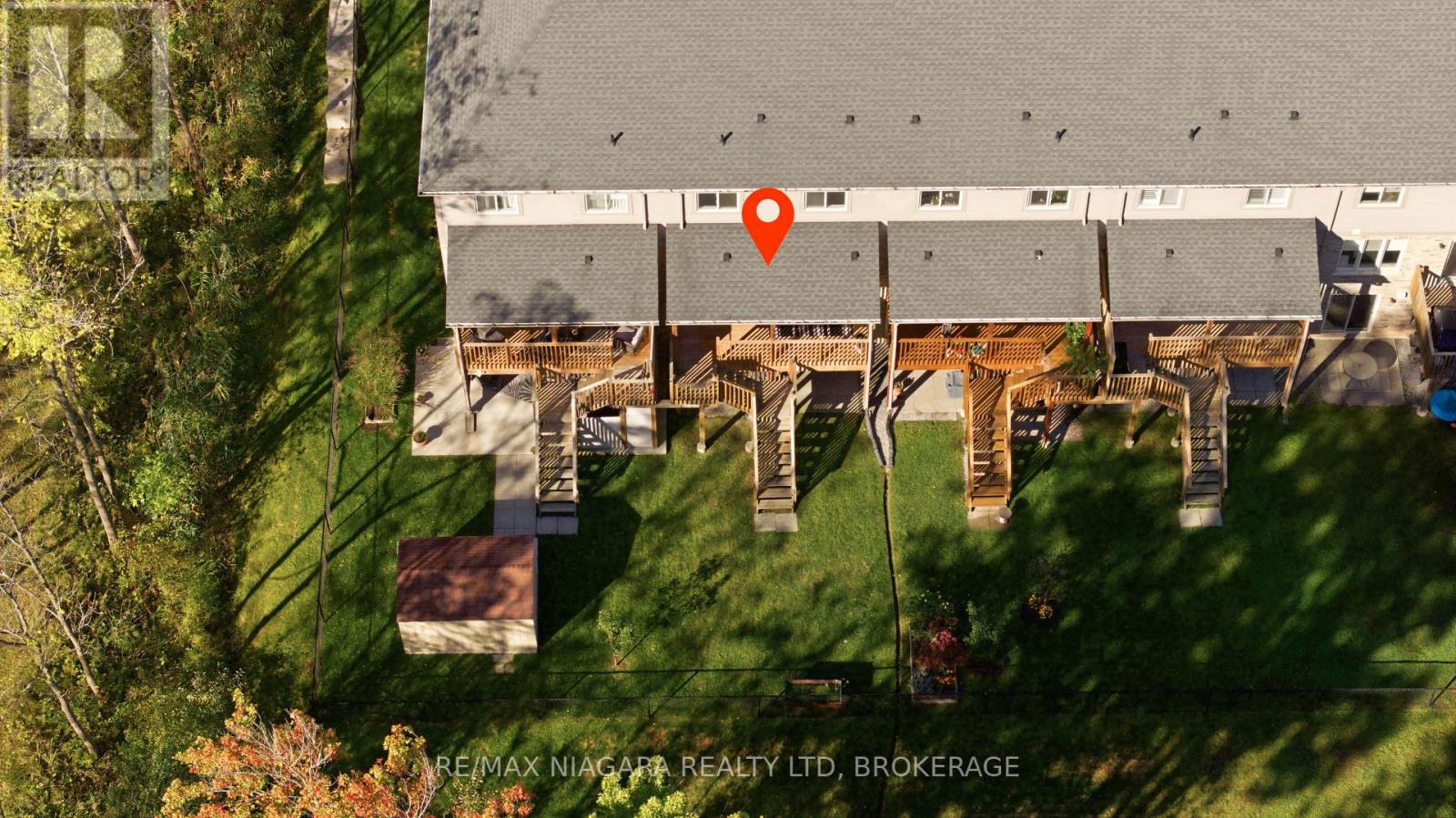 #18 340 PROSPECT POINT ROAD N - Image 32