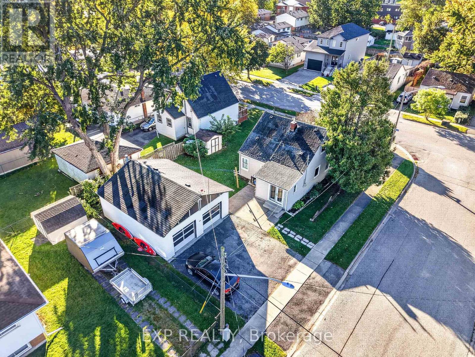 6063 CADHAM STREET - Image 42