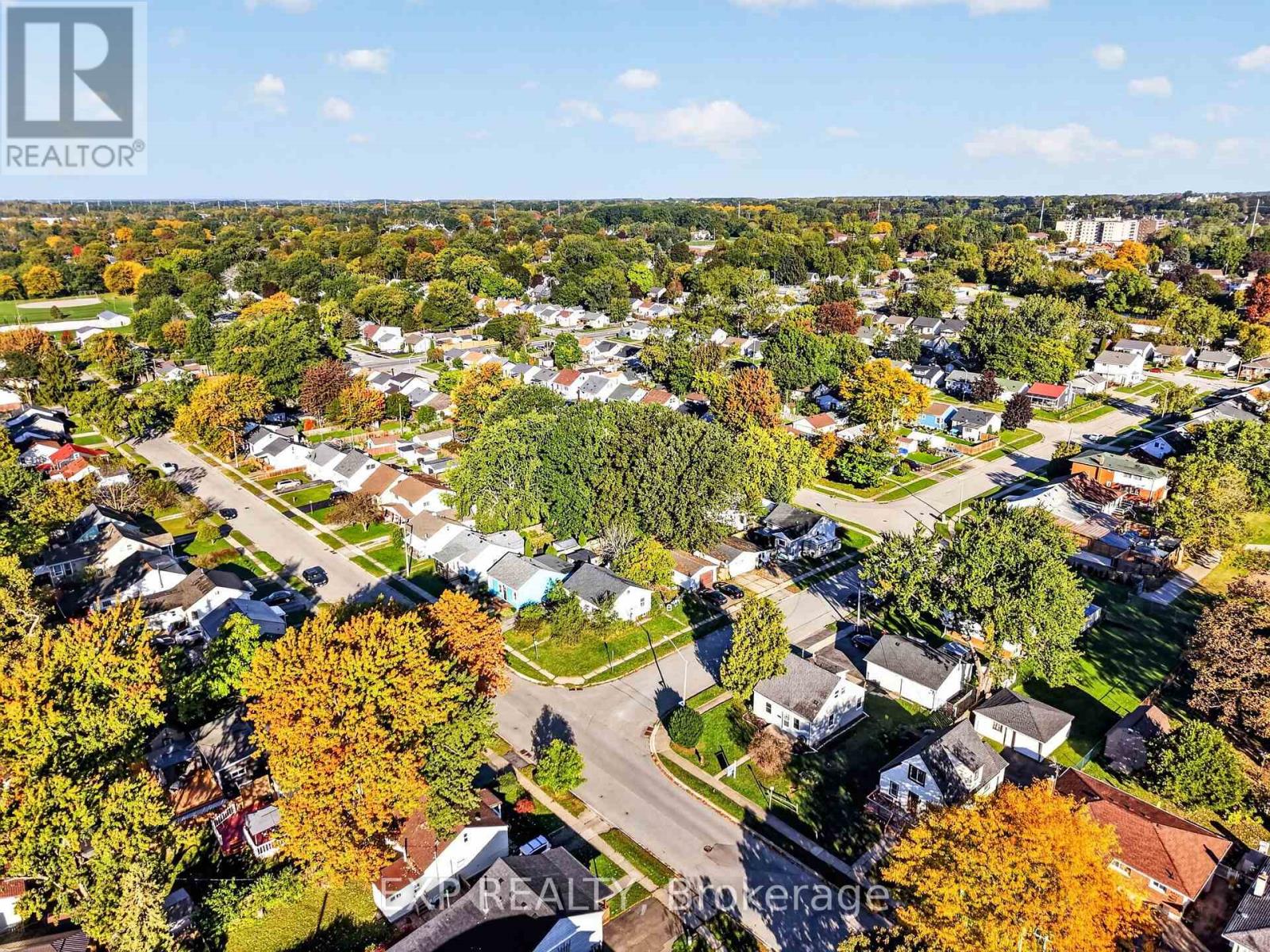 6063 CADHAM STREET - Image 46