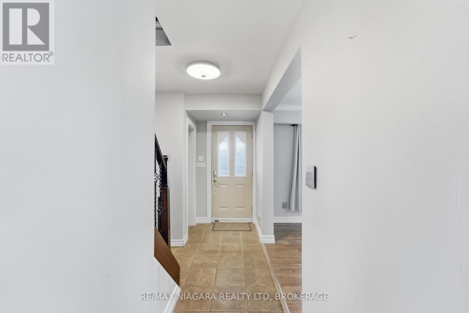 163 CHAMPLAIN DRIVE - 5
