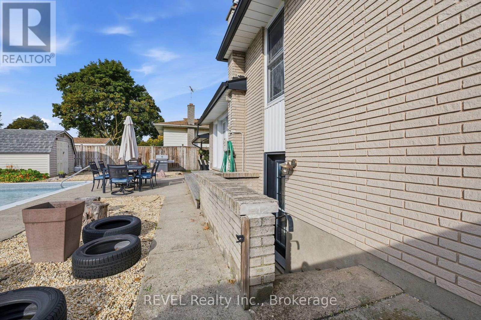 7218 MAYWOOD STREET - Image 38