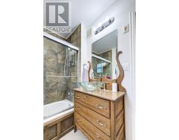 27 Mill St Street W, Perth East, ON N0K1M0 Photo 13