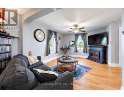27 Mill St Street W, Perth East, ON N0K1M0 Photo 15