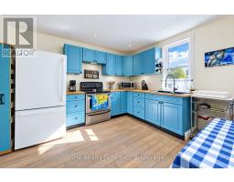 27 Mill St Street W, Perth East, ON N0K1M0 Photo 9
