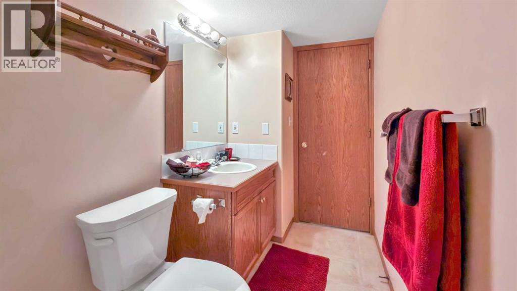 6411 54 Street - 21