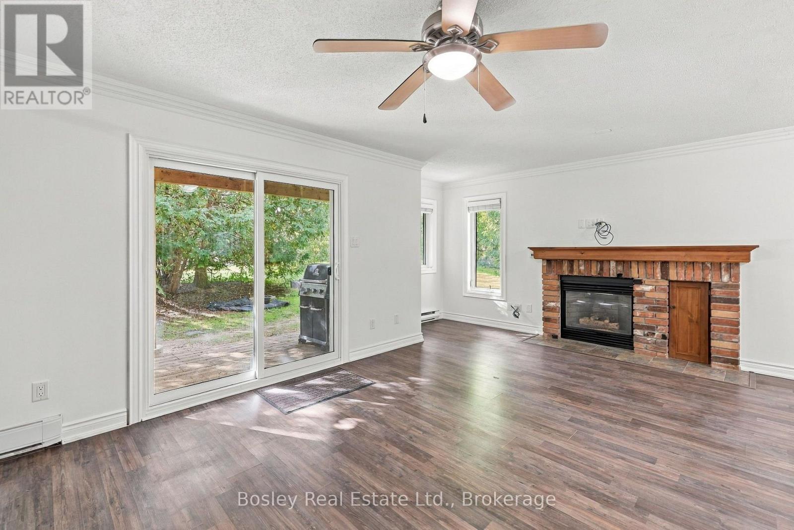 552 Oxbow Crescent — photo 15