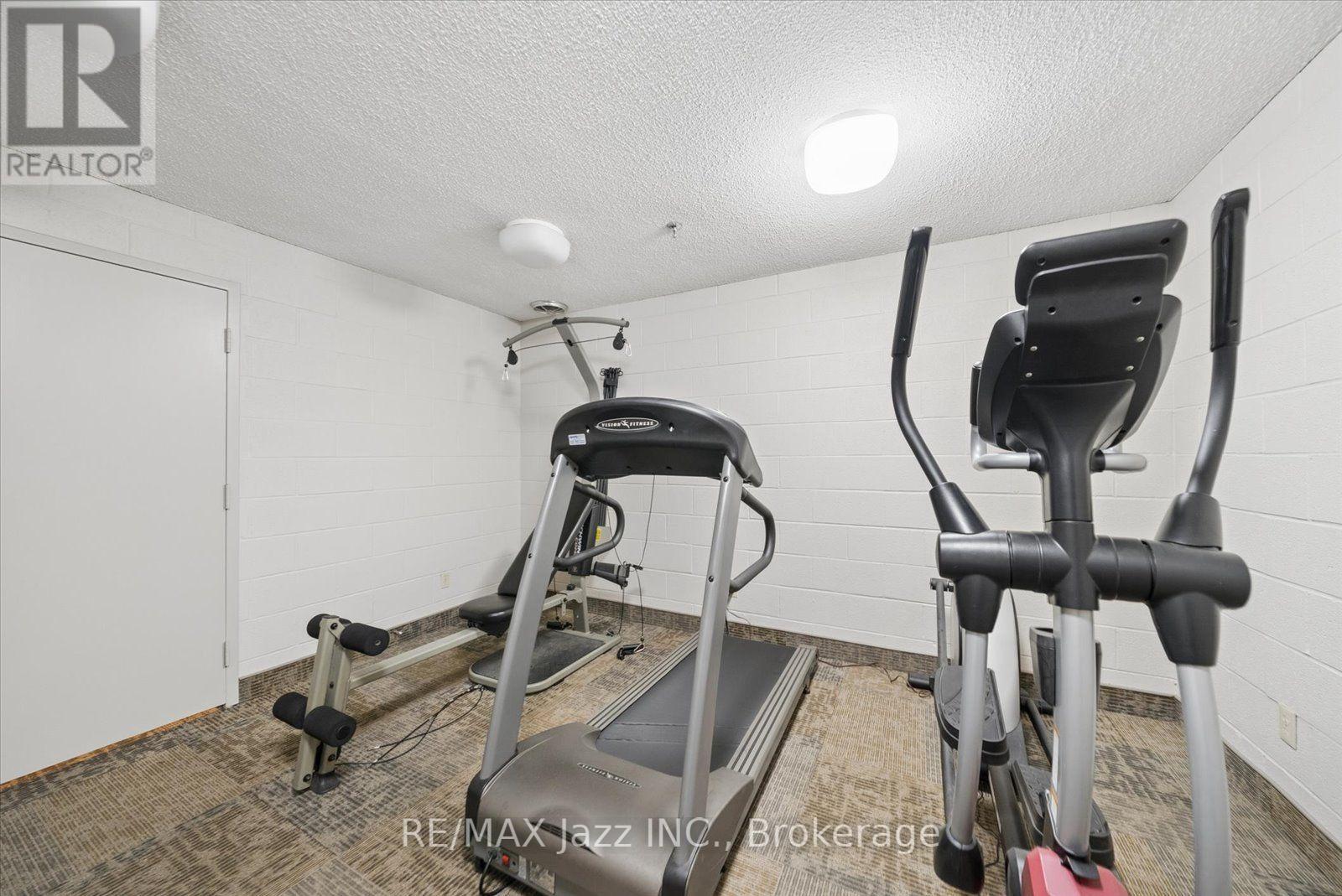 405- 337 Simcoe Street North, Oshawa, ON photo 41