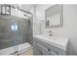 405 - 337 Simcoe Street N, Oshawa, ON L1G4T2 Photo 32