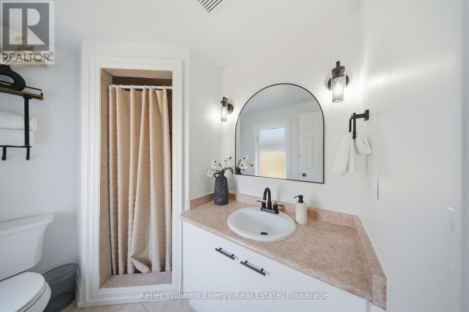 1396 Park Road South, Oshawa, ON photo 32