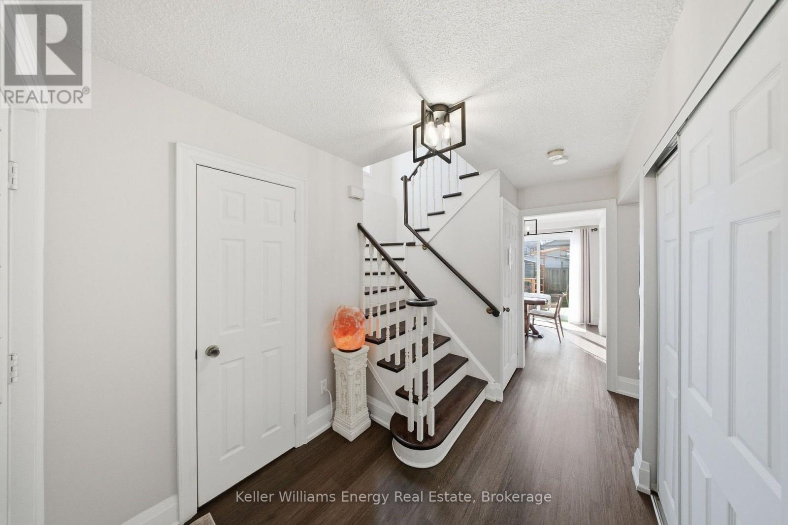 1396 Park Road South, Oshawa, ON photo 5