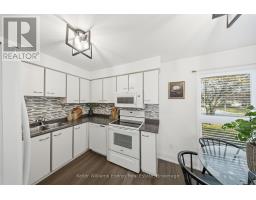 1396 Park Road S, Oshawa, ON L1J8M5 Photo 10