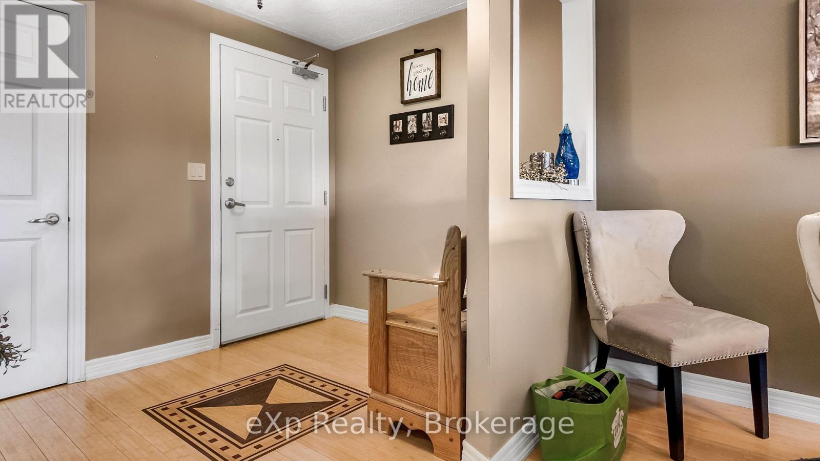 #304 125 WILLIAM STREET N - 5