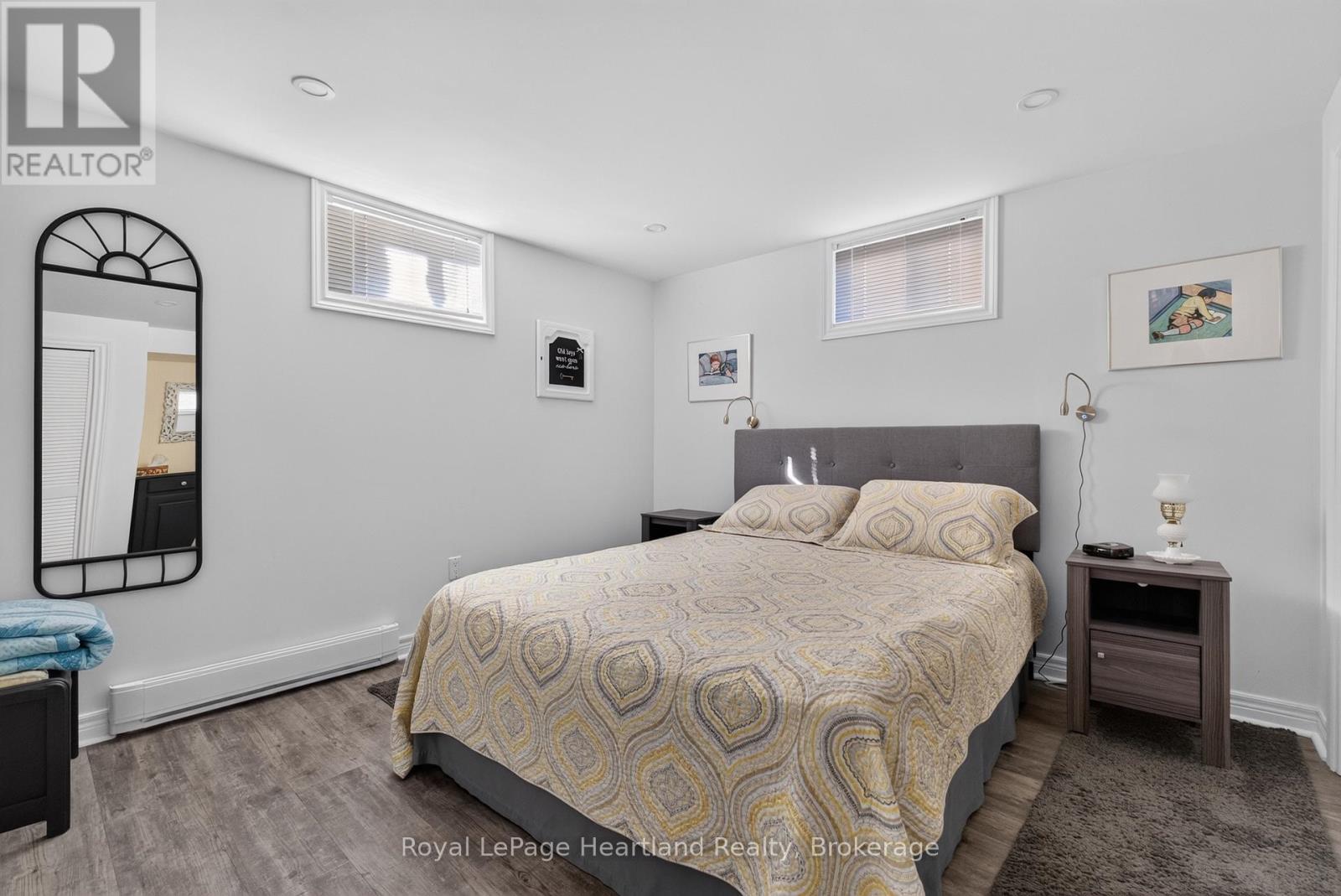 9 SHERWOOD CRESCENT - Image 28