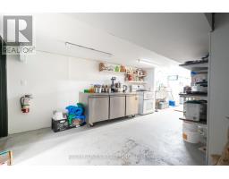 689 St Clair Avenue W, Toronto, ON M6C1B2 Photo 10