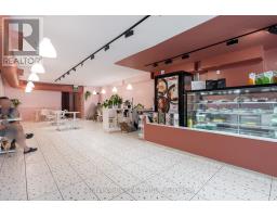 689 St Clair Avenue W, Toronto, ON M6C1B2 Photo 6