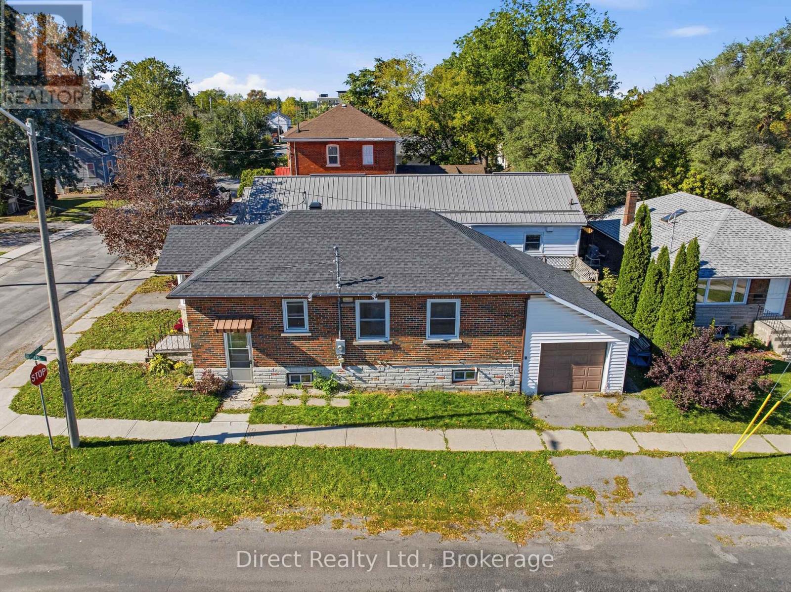 32 MEYERS STREET - 21