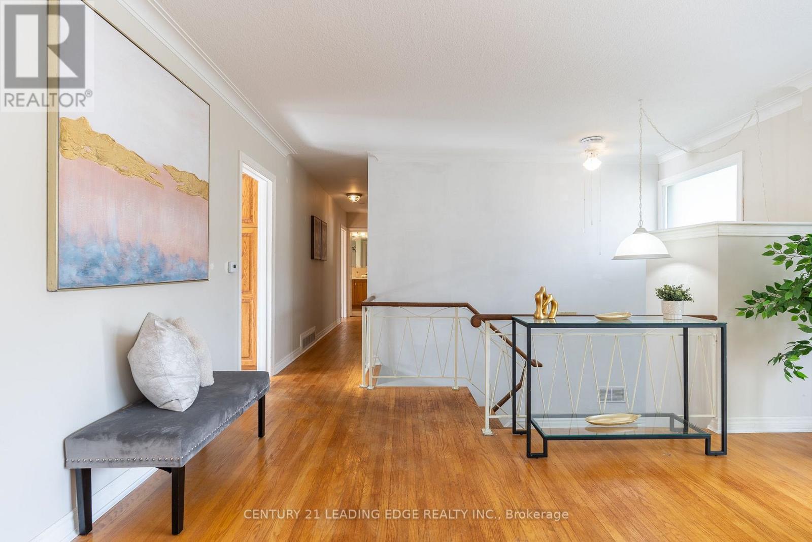 18 Horizon Crescent, Toronto, ON photo 15
