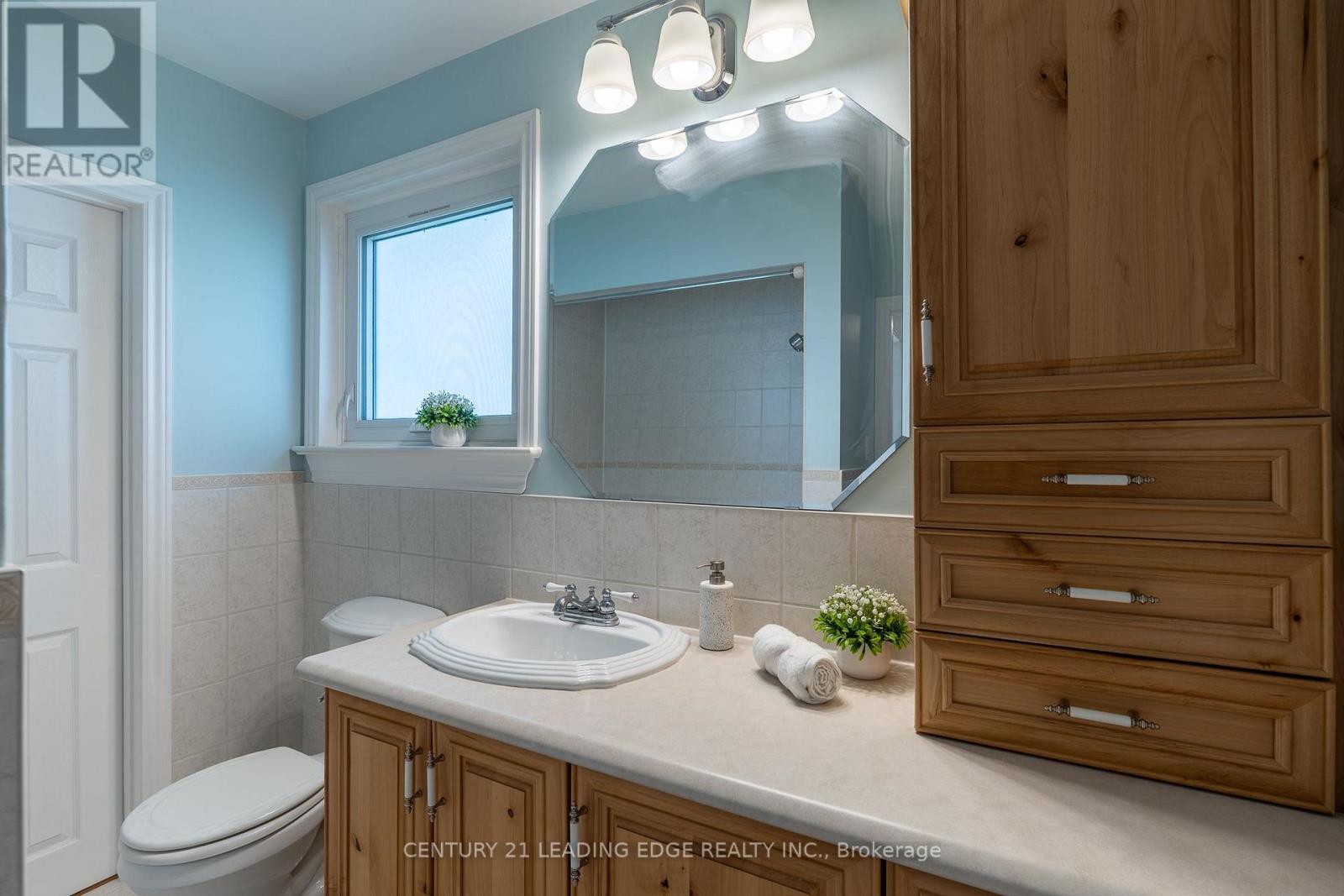 18 Horizon Crescent, Toronto, ON photo 21