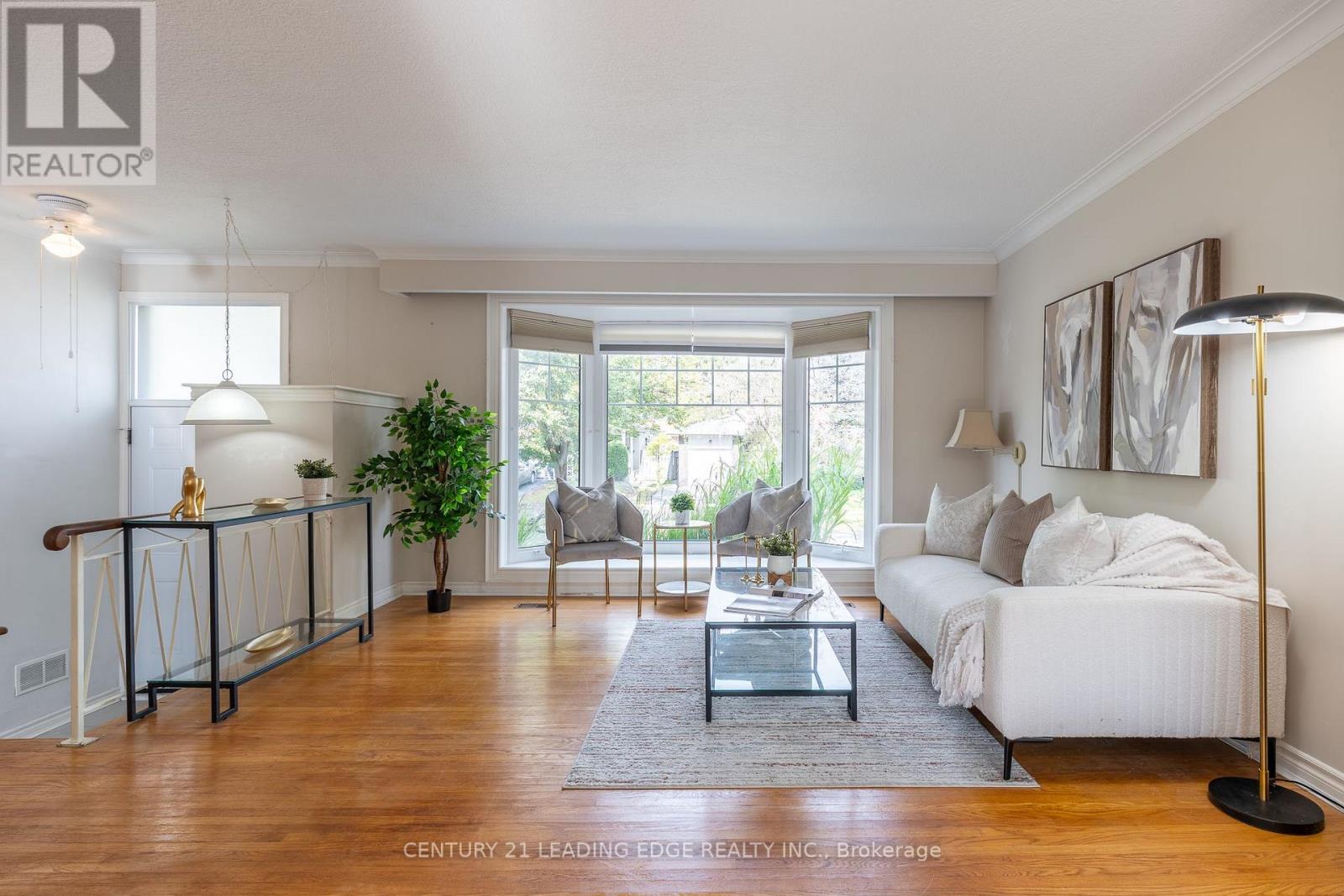 18 HORIZON CRESCENT - 8