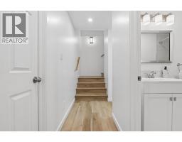 409 Devonia Way W - photo 41
