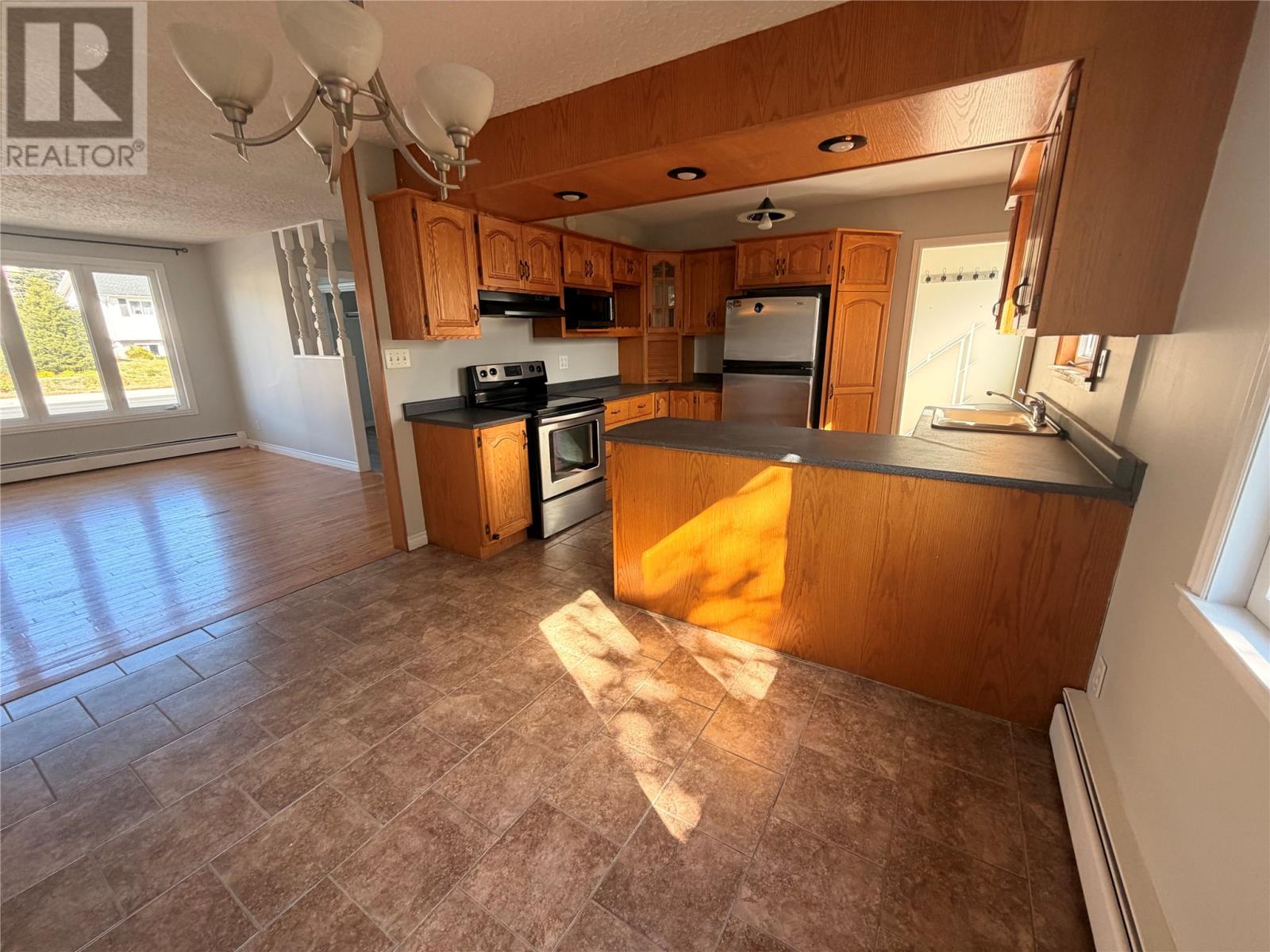 39 Canada Drive - 7