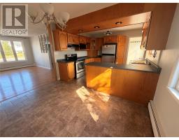 39 Canada Drive thumbnail 7