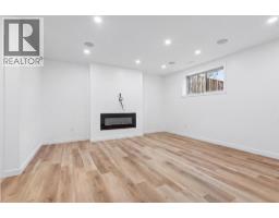 409 Devonia Way W - photo 42
