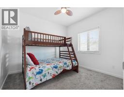409 Devonia Way W - photo 34