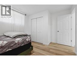 409 Devonia Way W - photo 44
